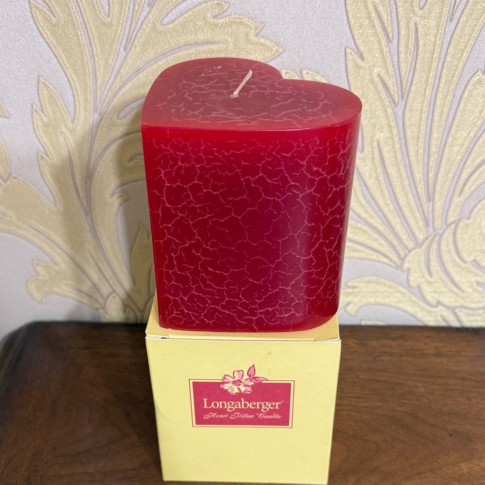 Longaberger heart pillar candle. Floral bouquet. New in the box.
